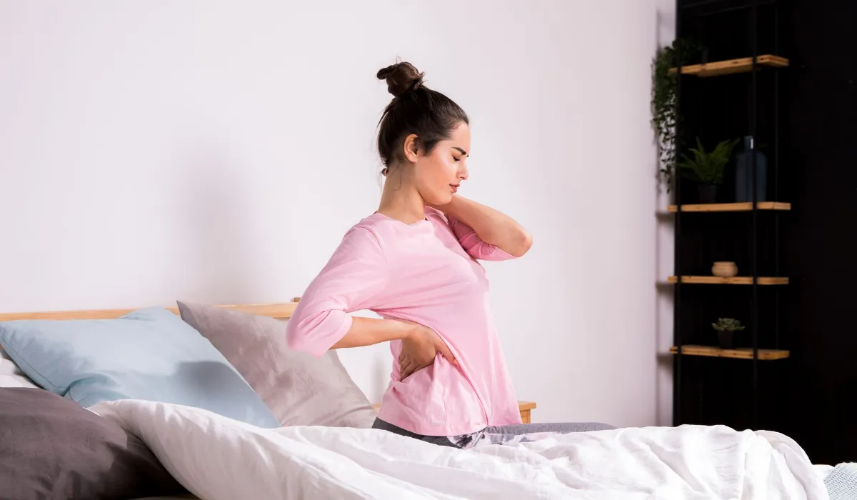 Frauen mit Rückenschmerzen - de.sleepmentor.net